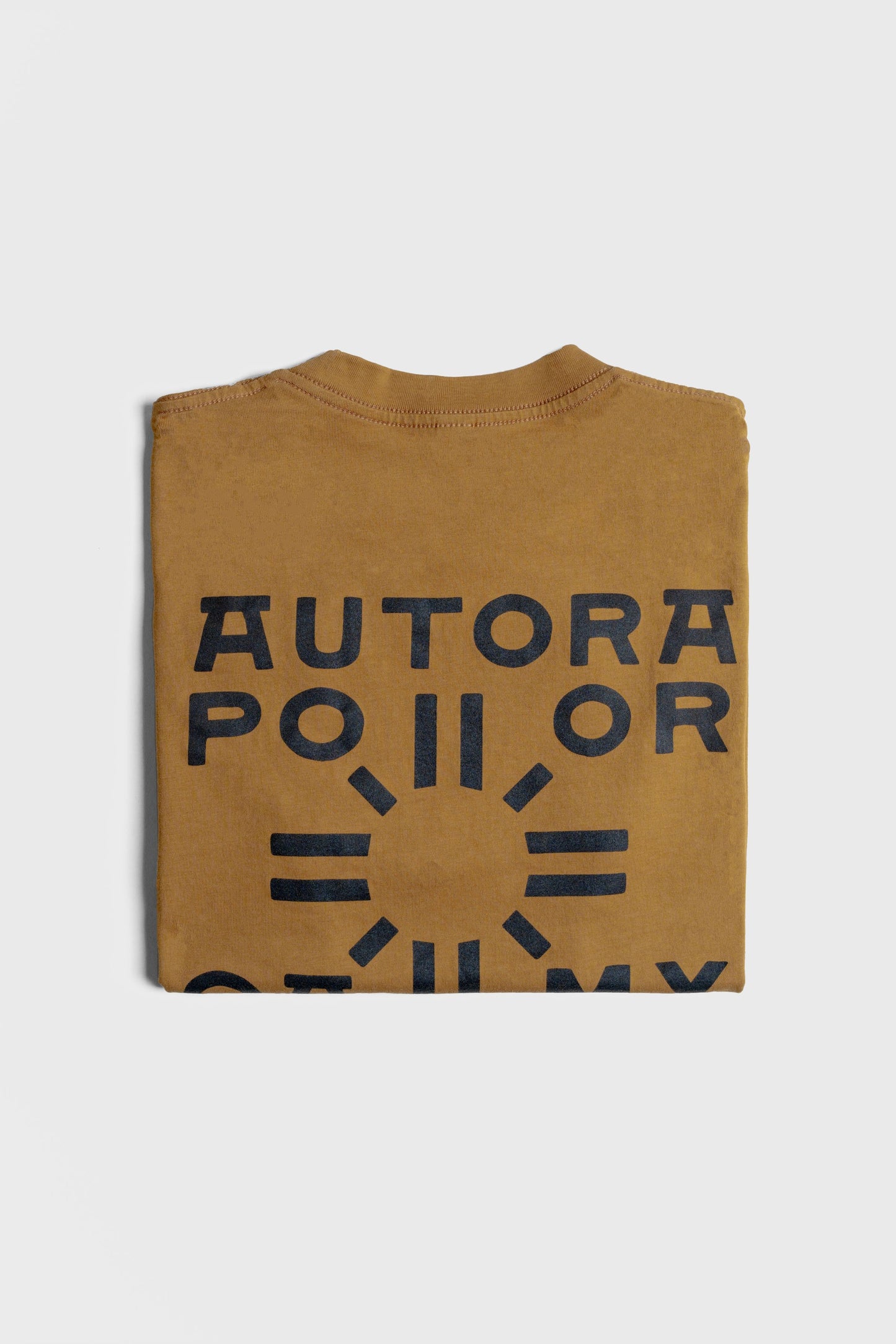 Autora Del Campo Tee